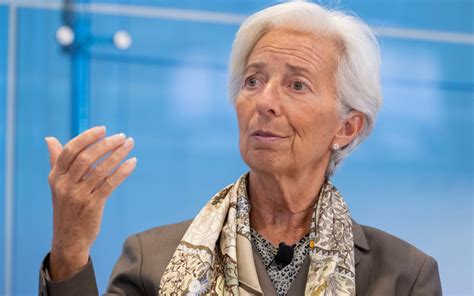 Christine Lagarde sartorial